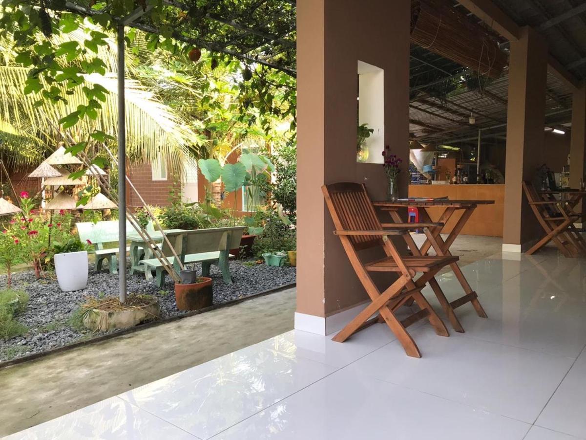 Phuc Sinh Homestay Ben Tre Номер фото